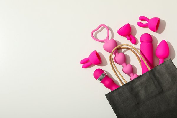 Sextoys pour hommes : réveillez vos désirs avec élégance